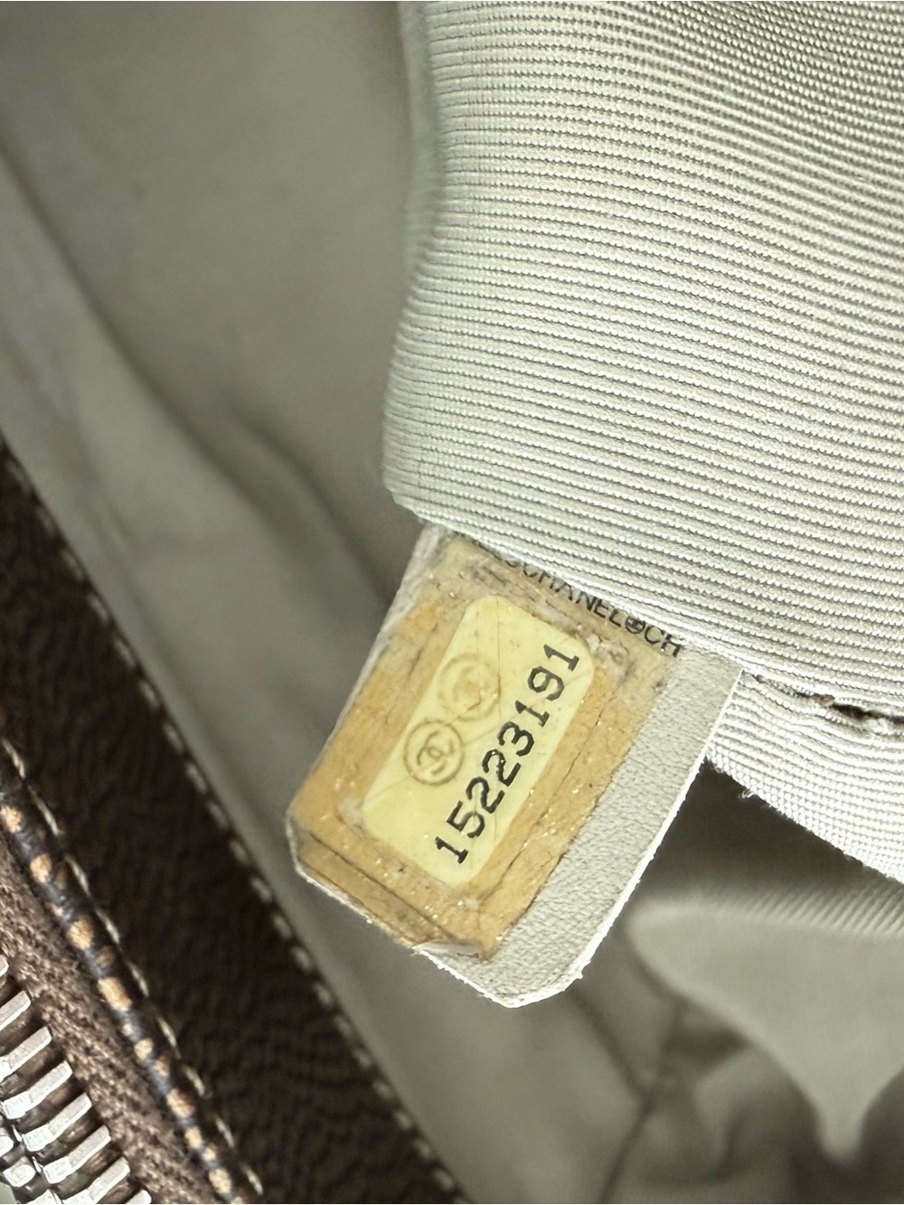 Chanel Quilted Tote Bag Limited Edition - Picture 12 of 15
